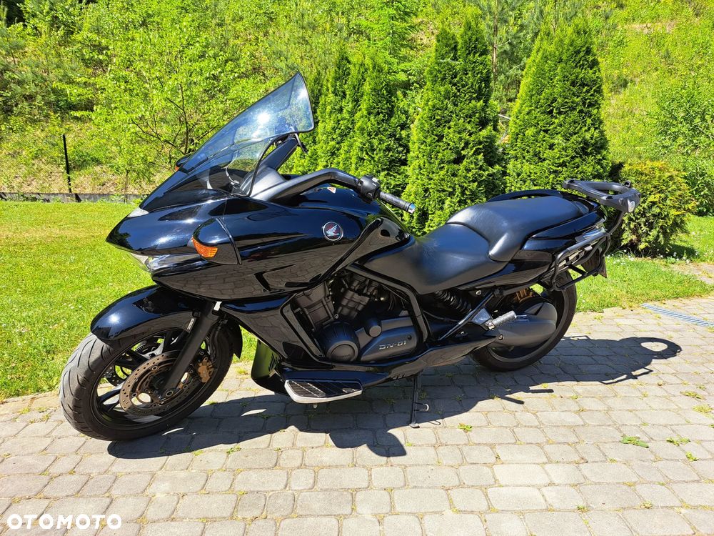 Honda DN-01 - 3