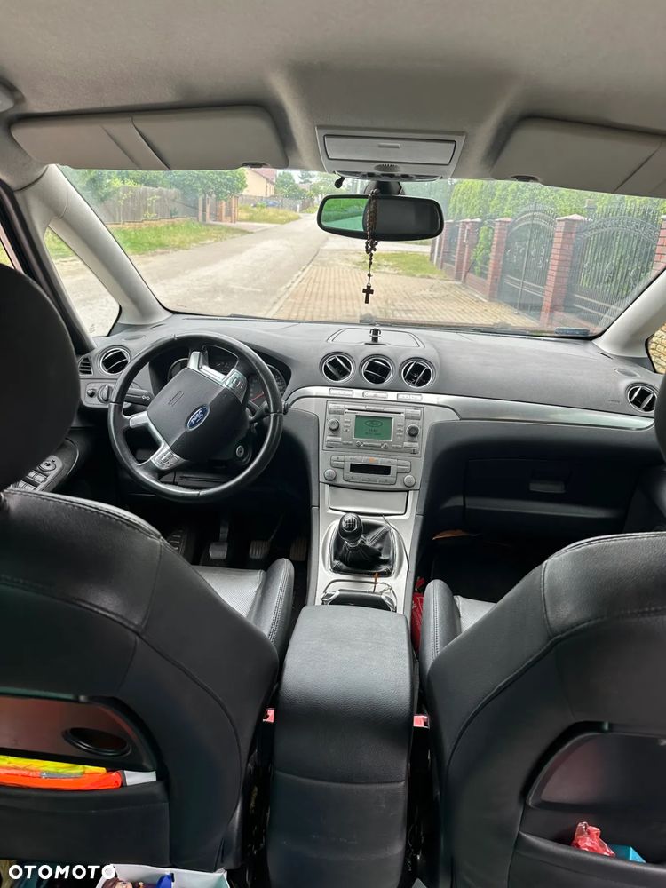Ford S-Max - 4