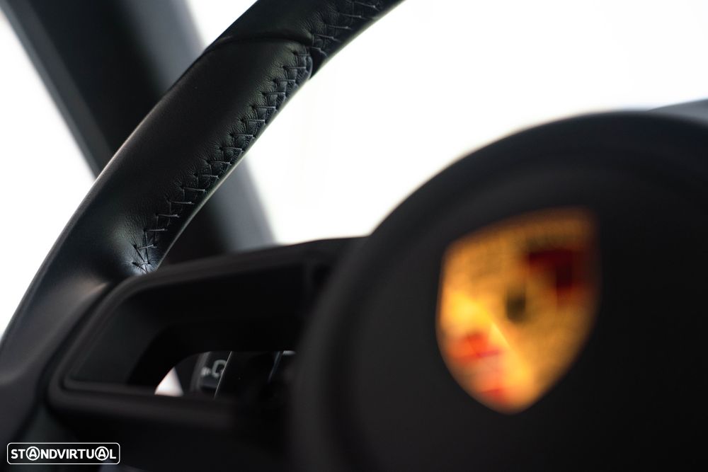 Porsche 718 Cayman GT4 RS - 41