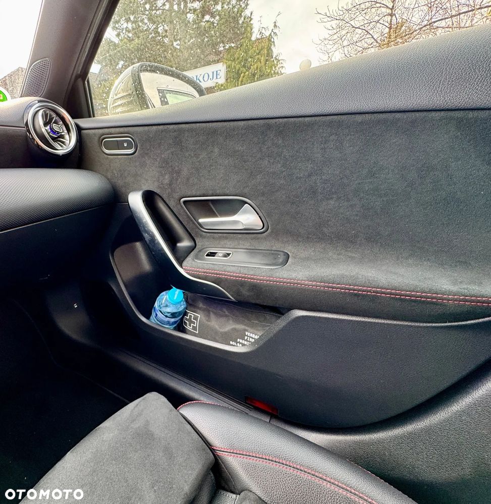 Mercedes-Benz Klasa A 200 7G-DCT Advanced AMG Line - 28