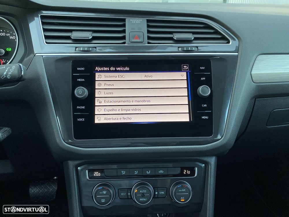 VW Tiguan Allspace 2.0 TDI Confortline DSG - 26