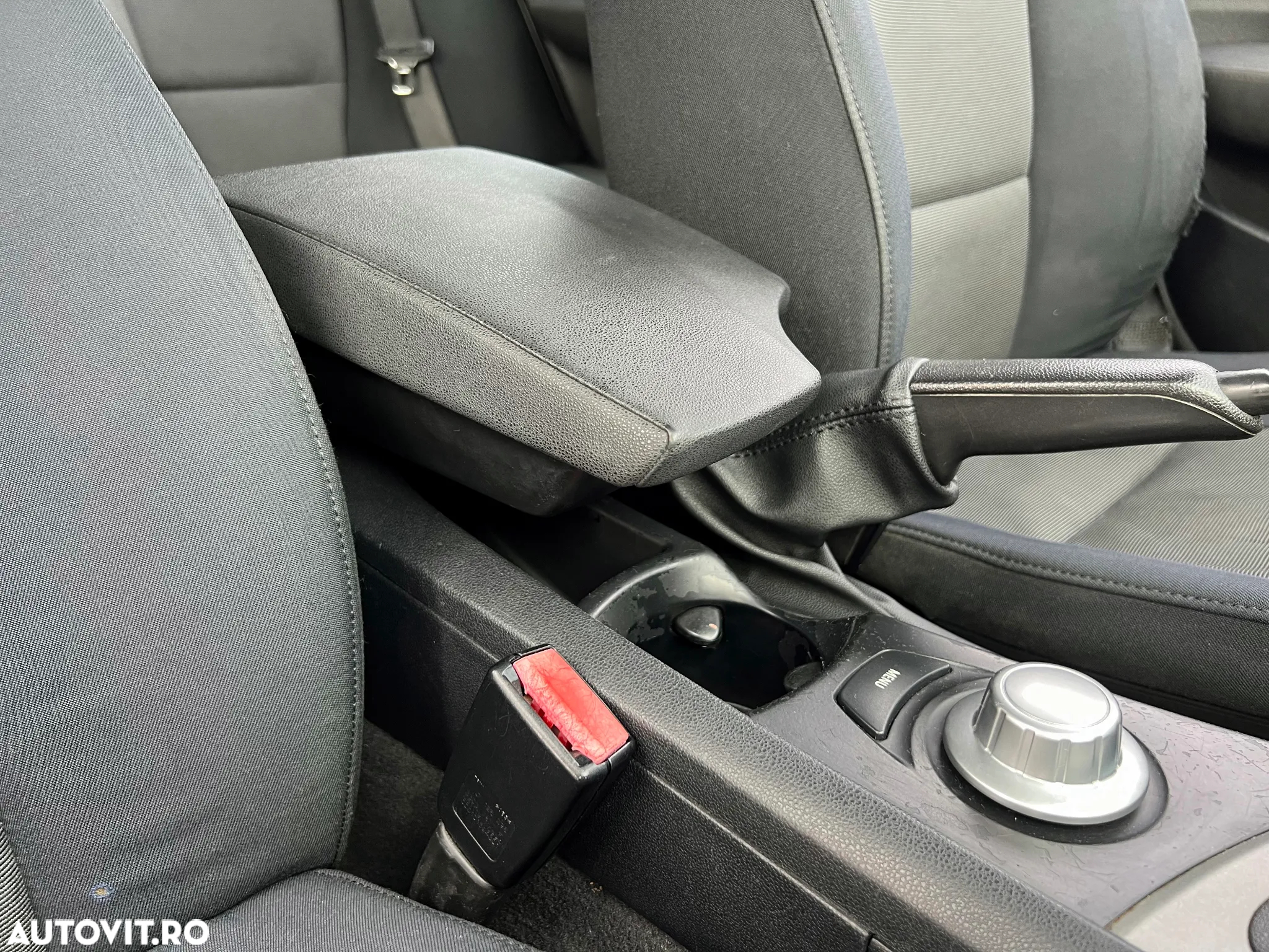 BMW Seria 1 118i - 7