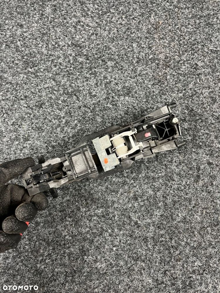 mercedes w209 clk klamka drzwi prawy przód przednia zewnętrzna - 6