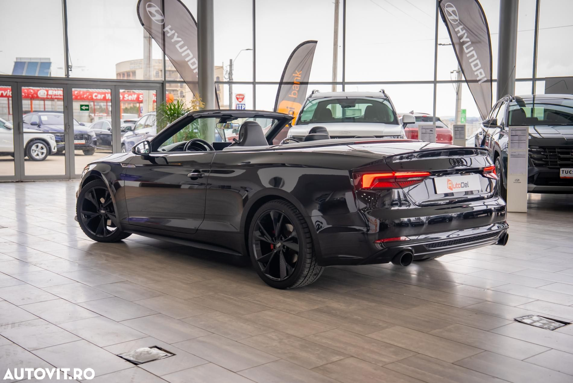 Audi A5 Cabrio 40 TFSI S tronic S line - 3