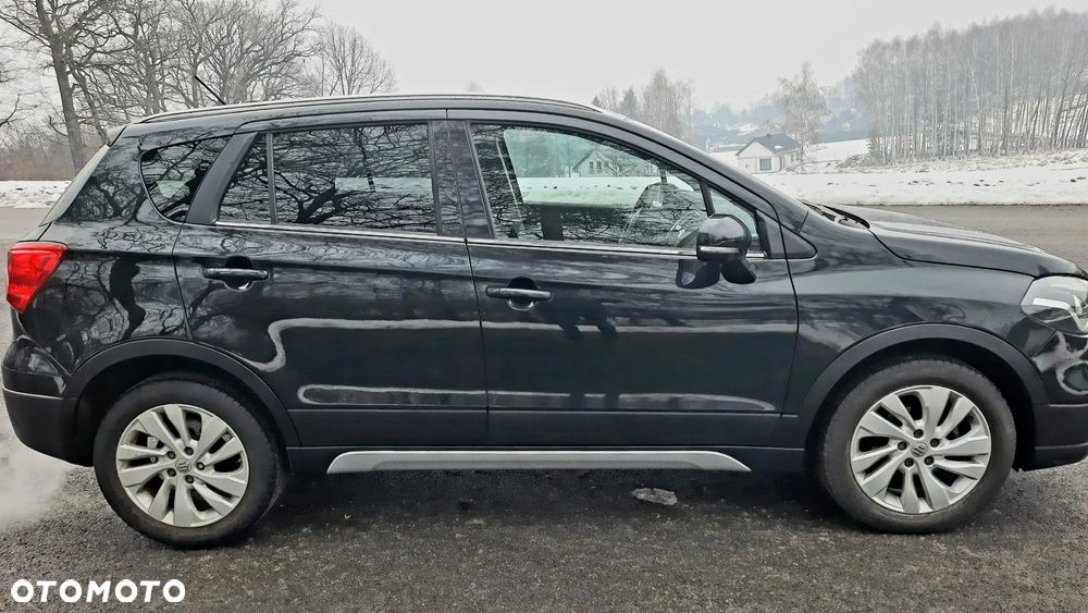 Suzuki SX4 S-Cross 1.0 T Premium - 4
