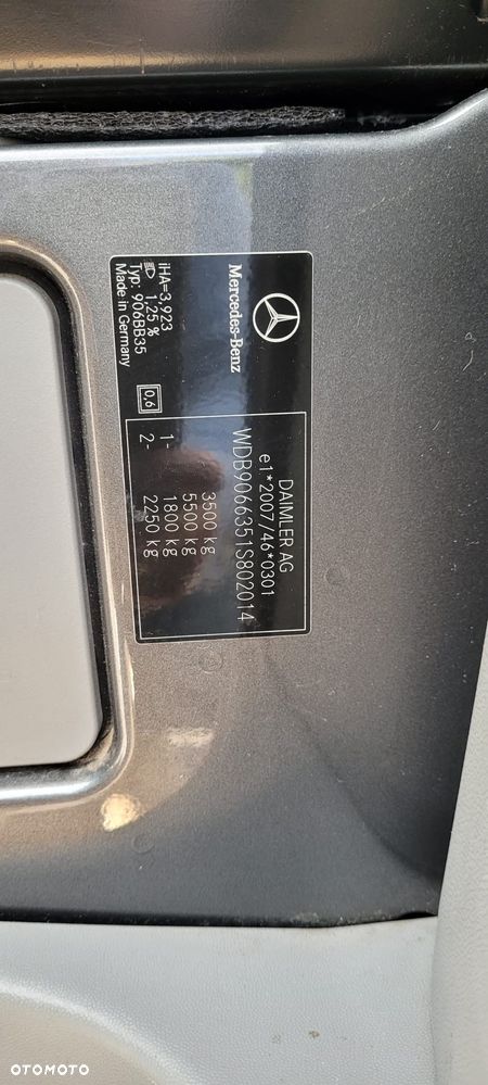 Mercedes-Benz Sprinter - 27