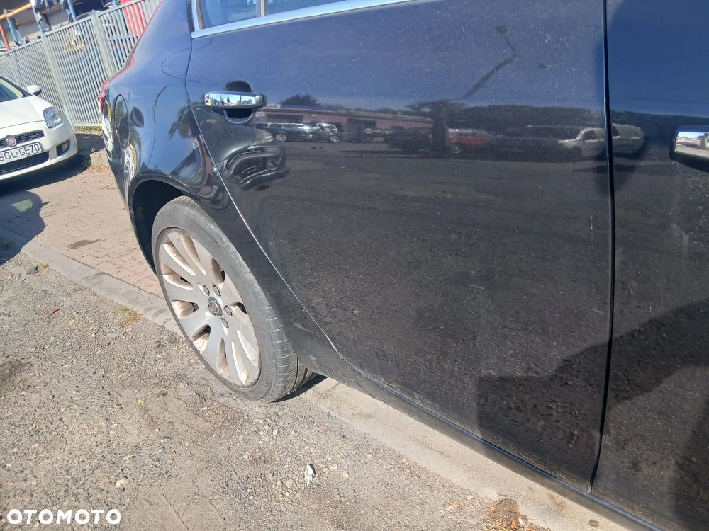 Drzwi Tylne Prawe/Lewe Opel Insignia A - 2