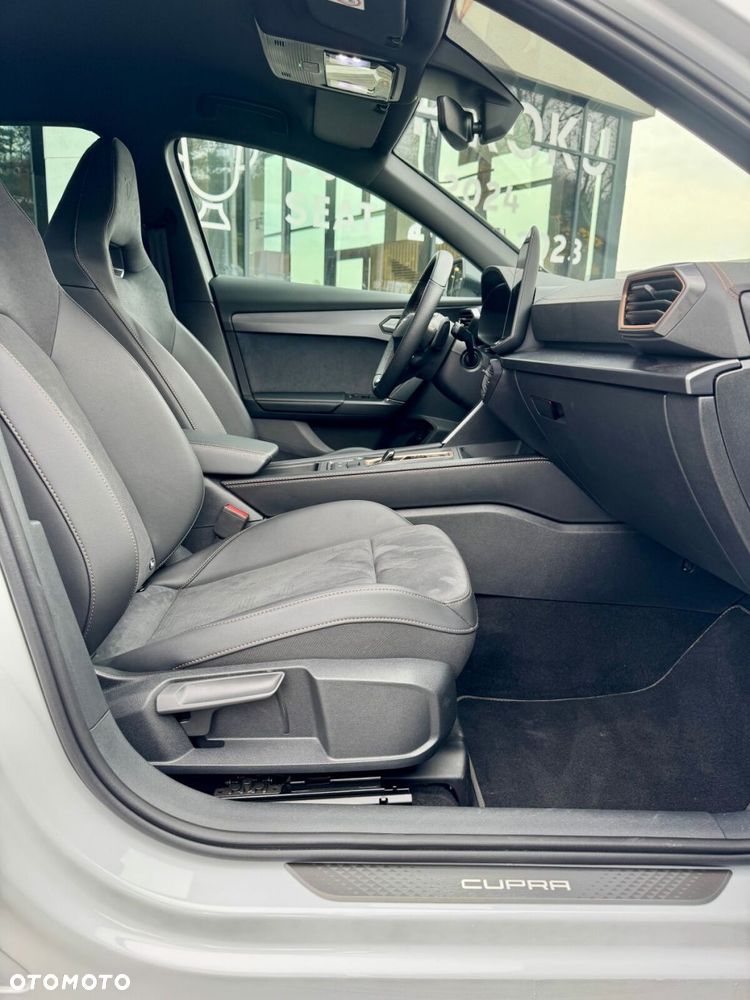 Cupra Formentor 1.5 eTSI mHEV DSG - 34