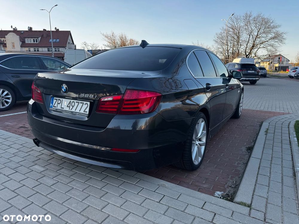 BMW Seria 5 - 16