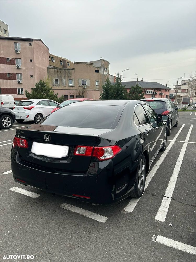 Honda Accord 2.2 i-DTEC Executive - 2