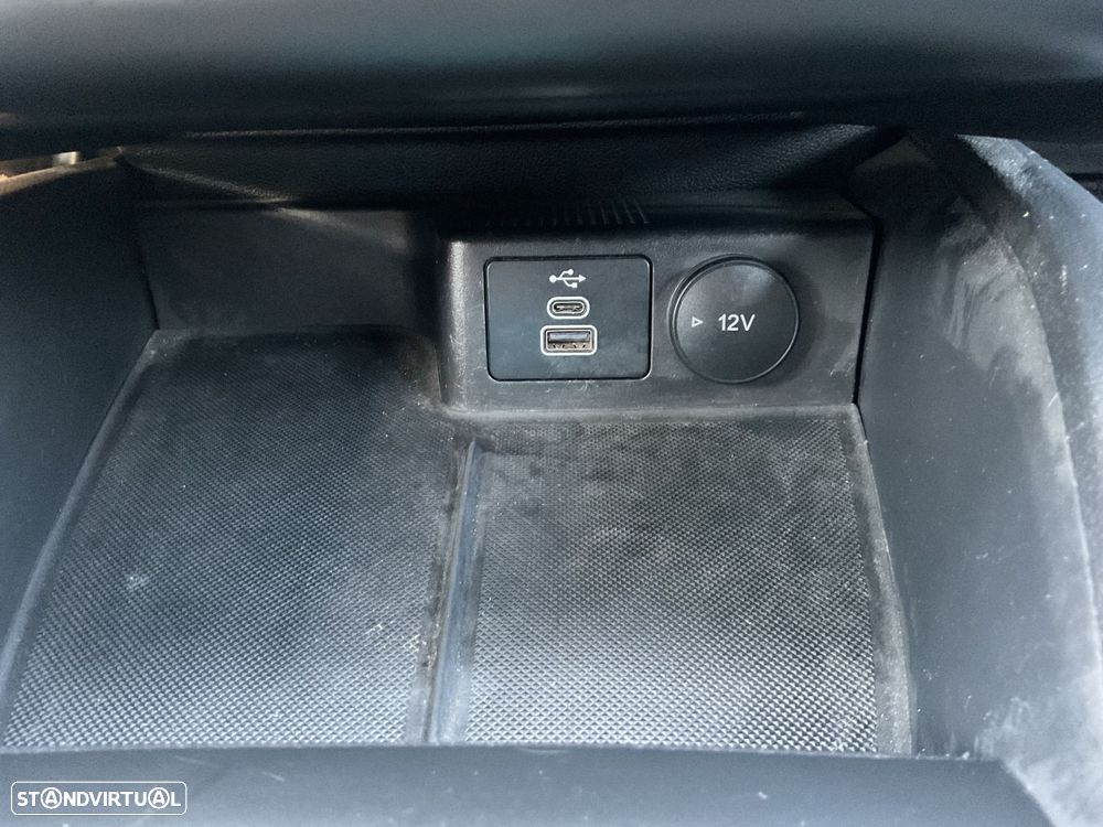 Ford Focus SW 1.0 EcoBoost MHEV ST-Line Style SIP - 28