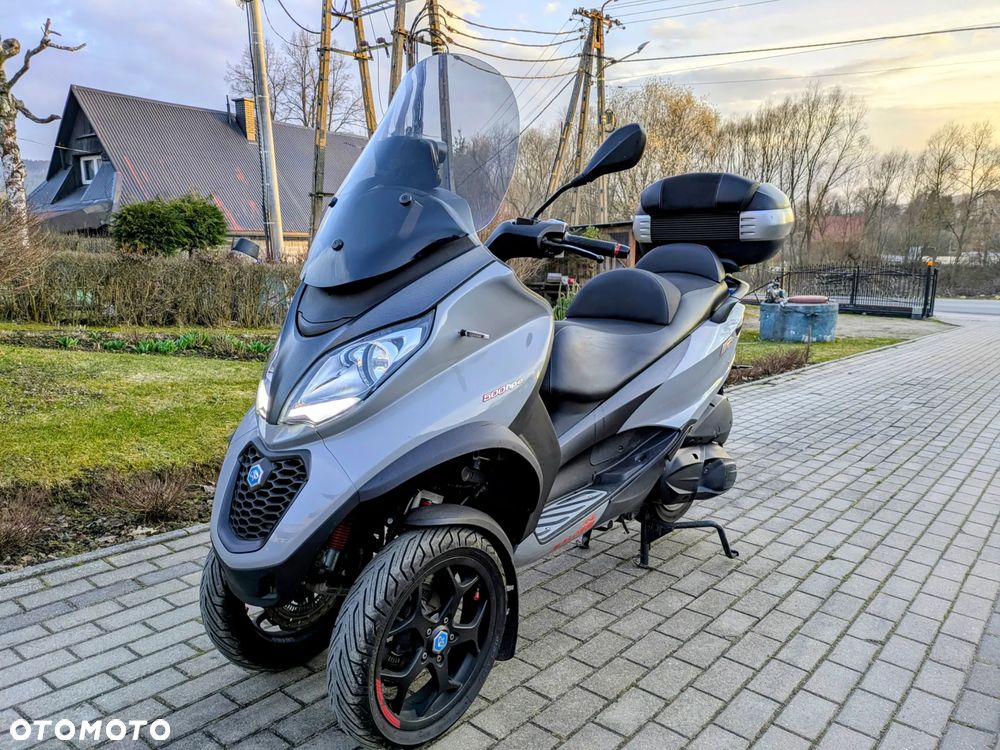 Piaggio MP-3 - 2