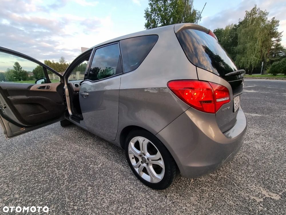 Opel Meriva 1.4 T Edition 150 S&S - 27