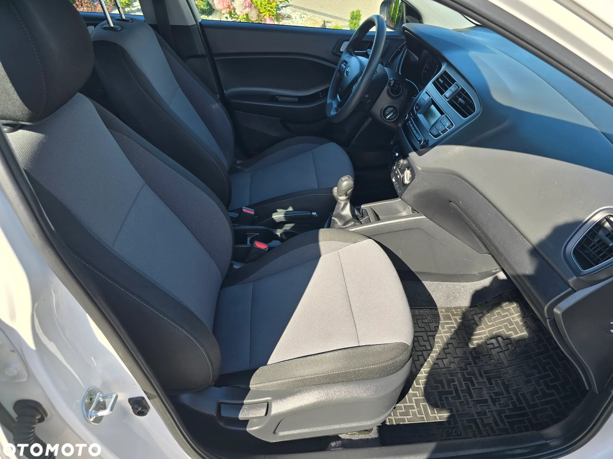 Hyundai i20 1.2 Classic + - 18