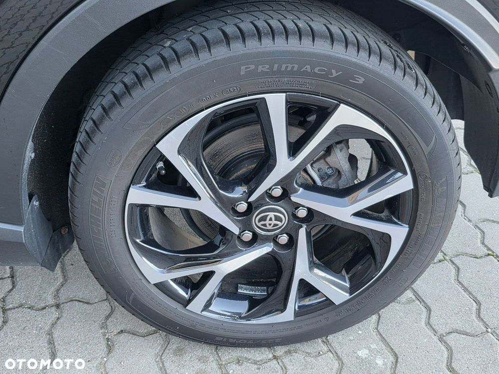 Toyota C-HR - 12