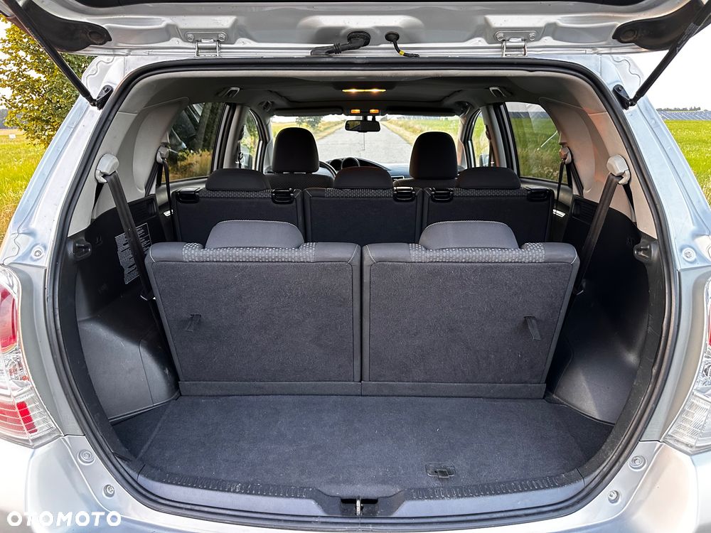 Toyota Verso 2.0 D-4D Premium 7os - 7