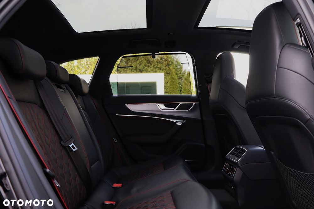 Audi A6 Avant - 16