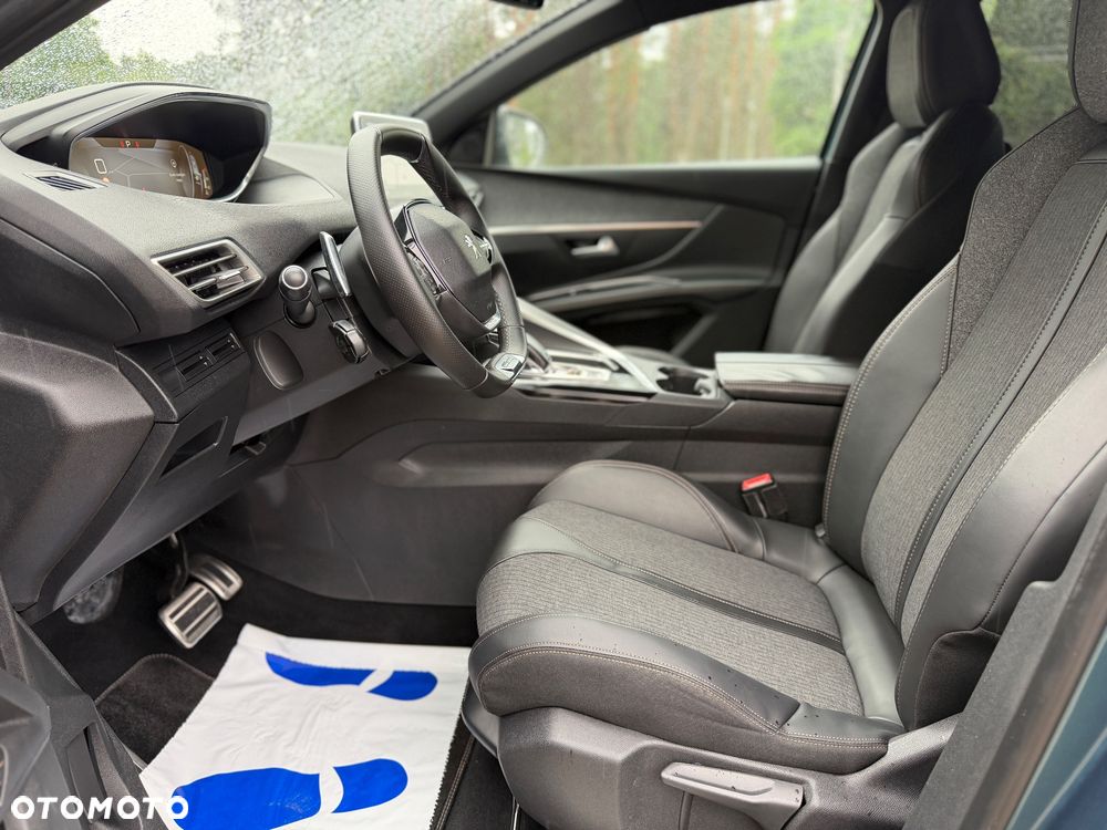 Peugeot 5008 THP 165 EAT6 Allure - 18
