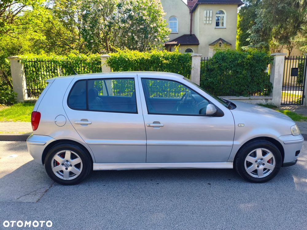 Volkswagen Polo - 4