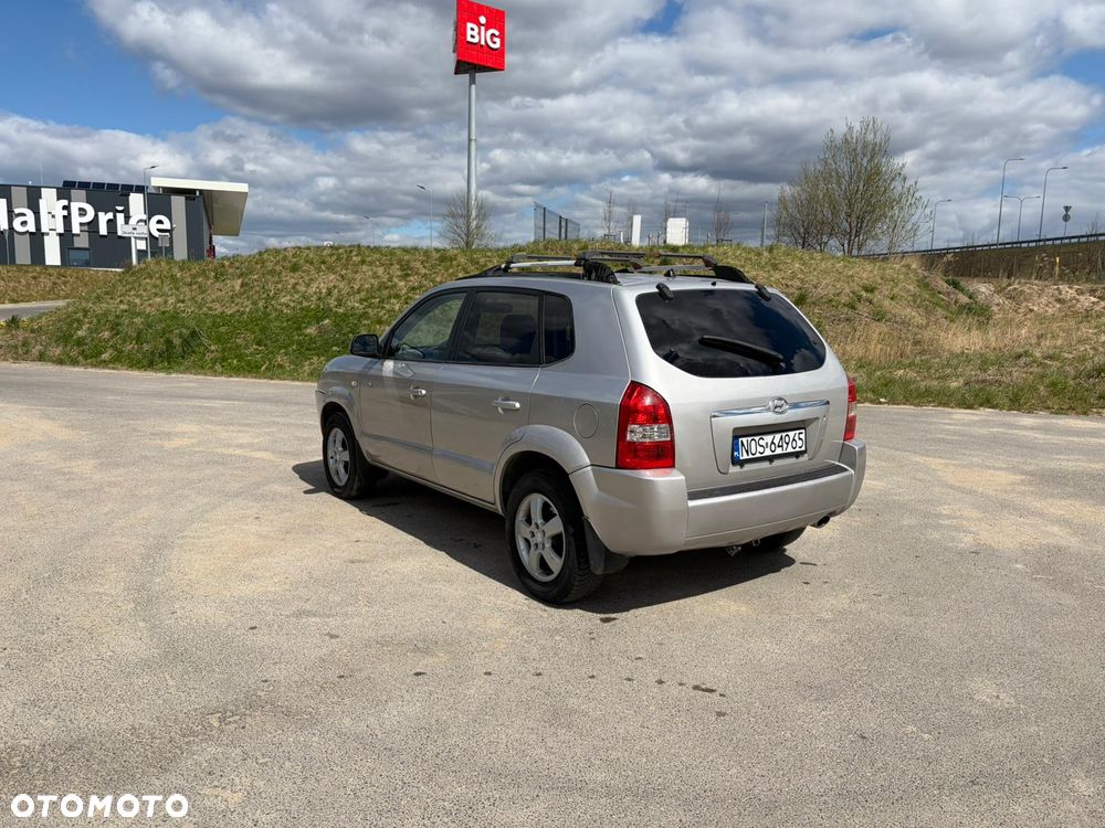 Hyundai Tucson 2.0 4WD GLS - 9