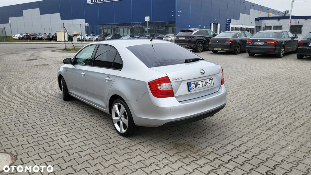 Skoda RAPID 1.6 TDI DPF Ambition - 4