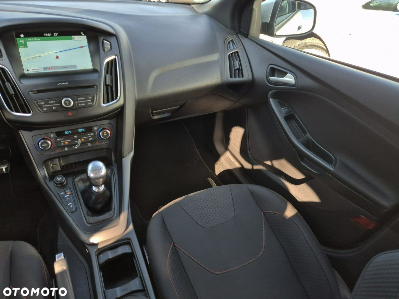 Ford Focus - 28