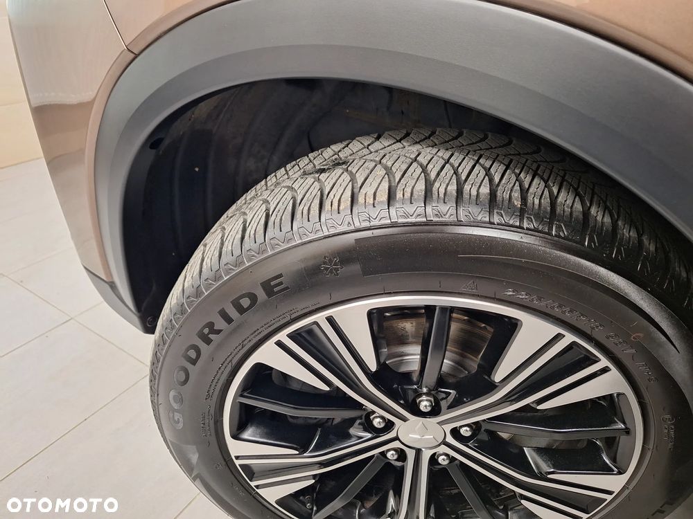 Mitsubishi Eclipse Cross ver-2-0-2wd-diamant-edition - 38