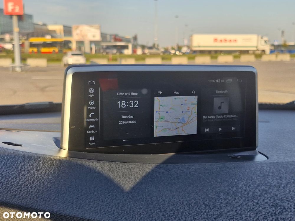 Volvo V70 D5 Summum - 8