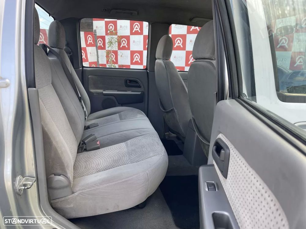 Isuzu Rodeo 3.0 DTi CD 4WD LS - 17