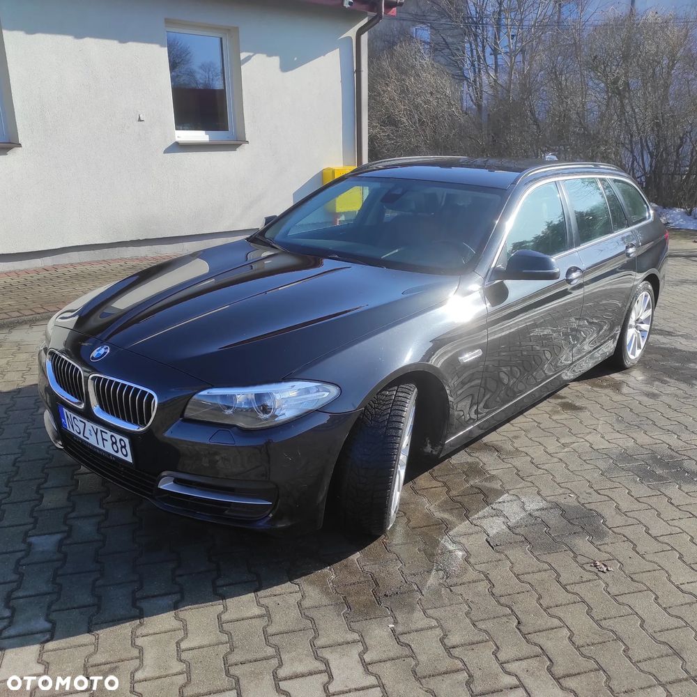 BMW Seria 5 520d Luxury Line - 3