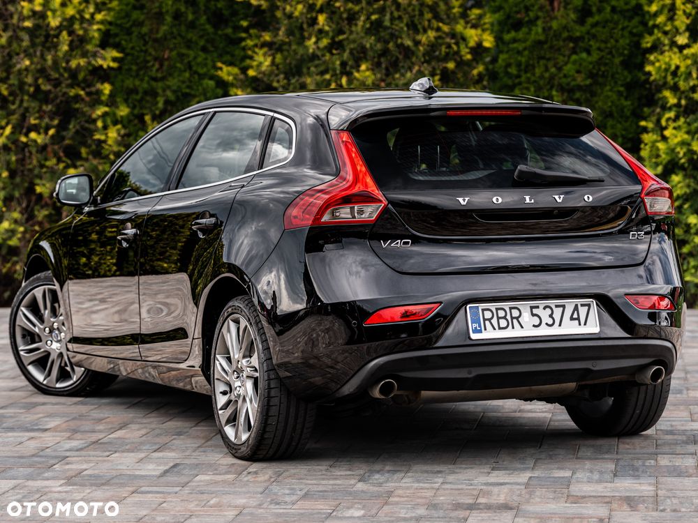 Volvo V40 D3 Geartronic R Design - 3
