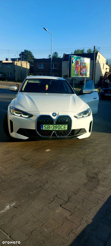 BMW i4 80.7kWh eDrive 35 - 1