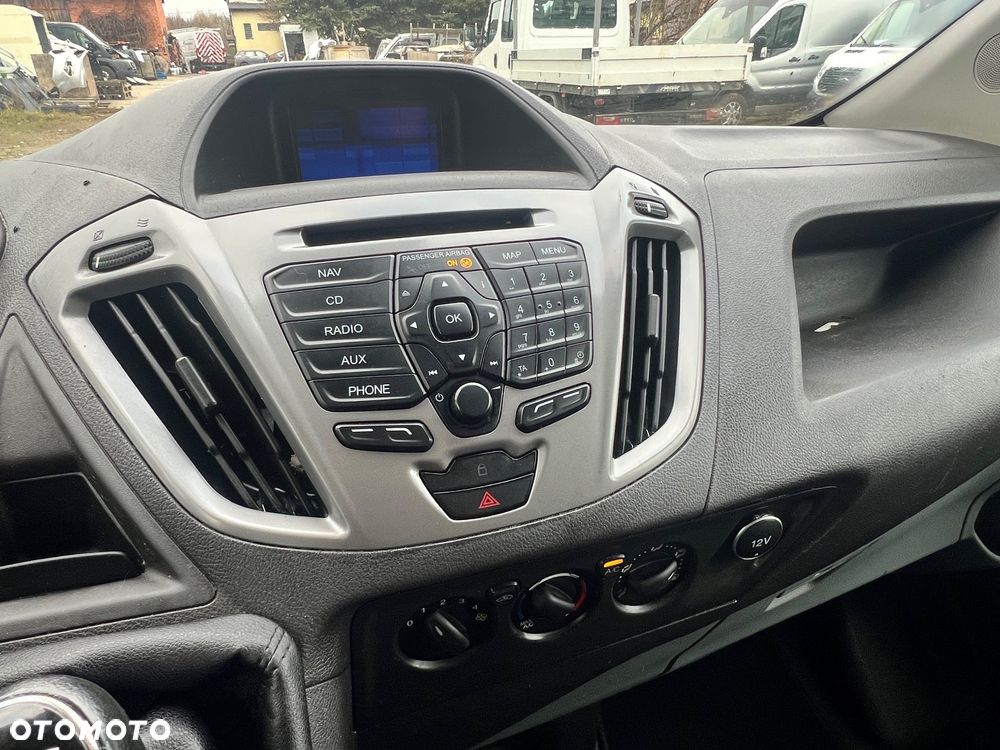 Ford Transit Custom - 12