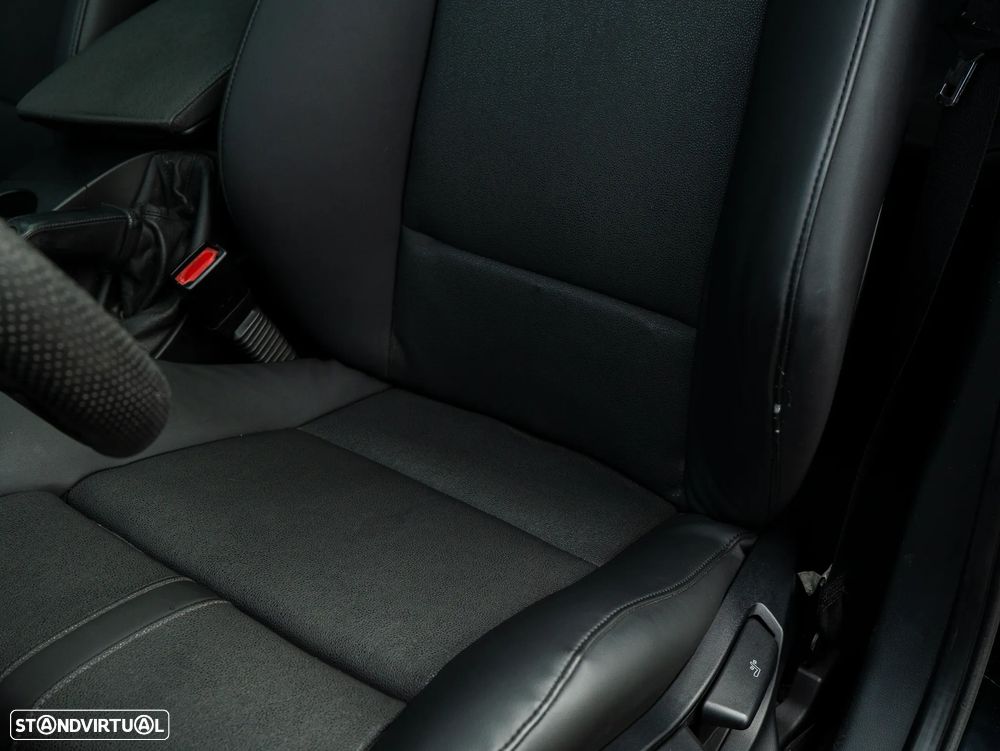 BMW X3 2.0 d - 26