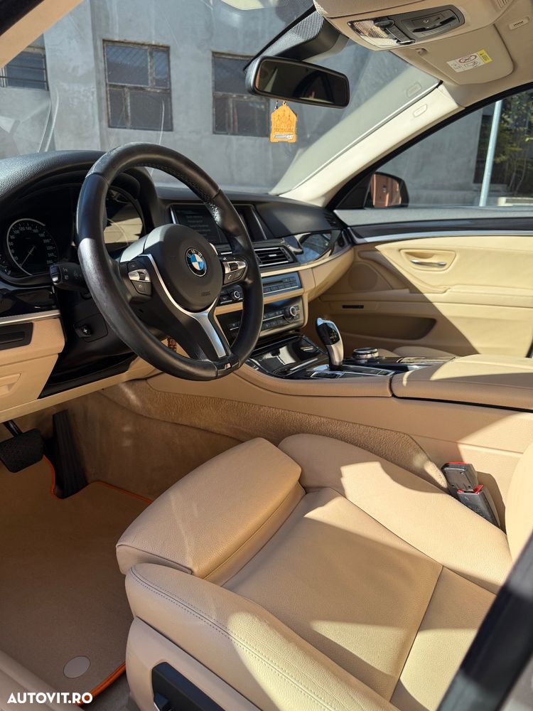 BMW Seria 5 520d xDrive - 5