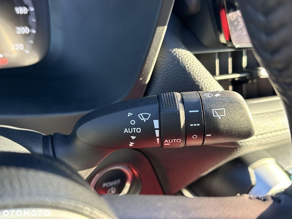 Toyota RAV4 - 18