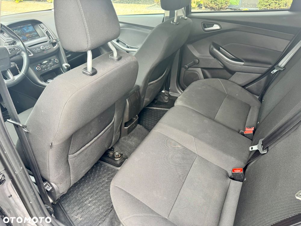 Ford Focus 1.6 TDCi Trend - 13