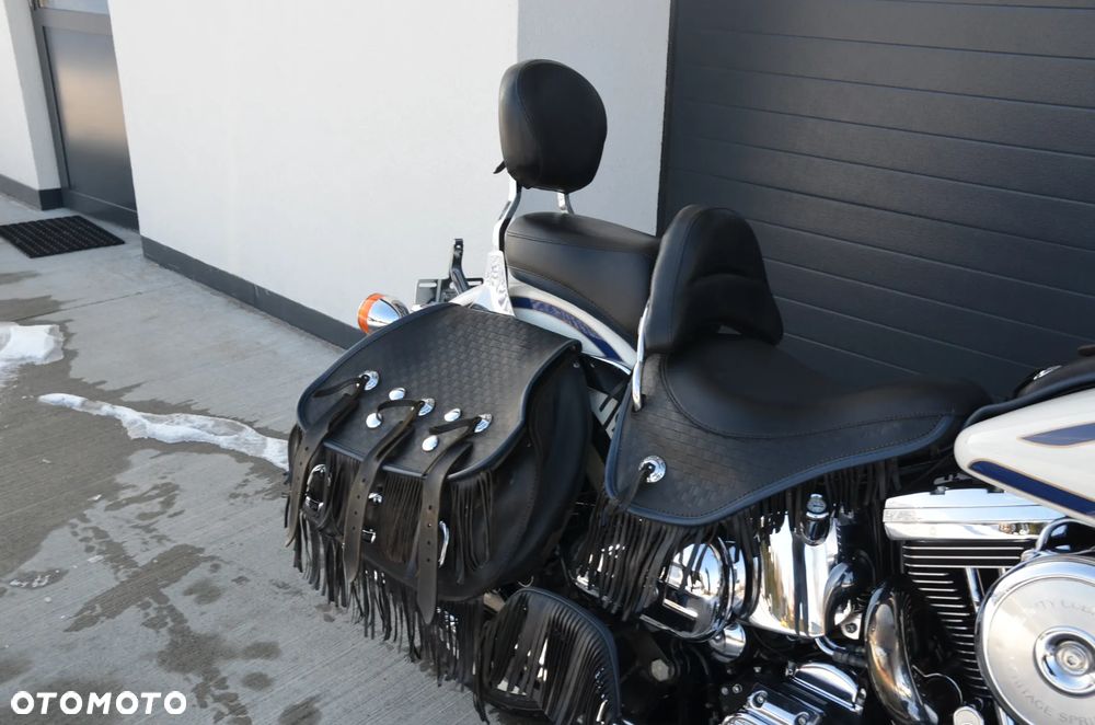 Harley-Davidson Softail Springer Classic - 40