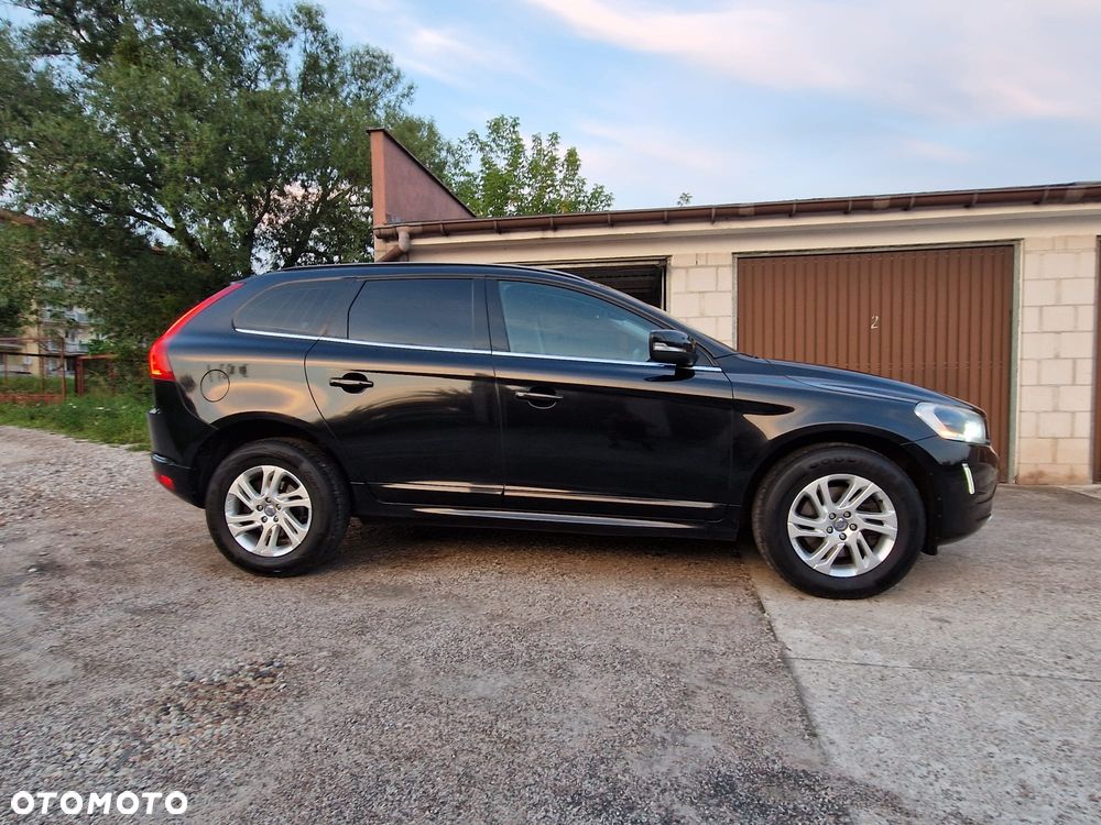 Volvo XC 60 D4 Geartronic Momentum - 5