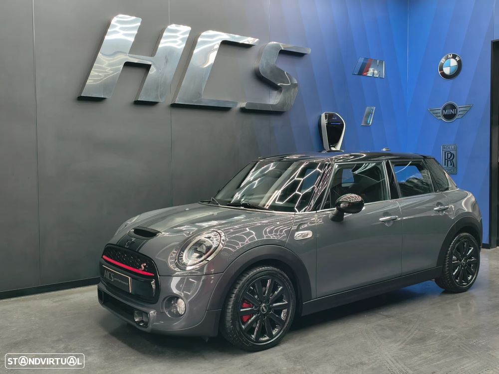 MINI 5 Portas Cooper SD Auto Desportiva - 25
