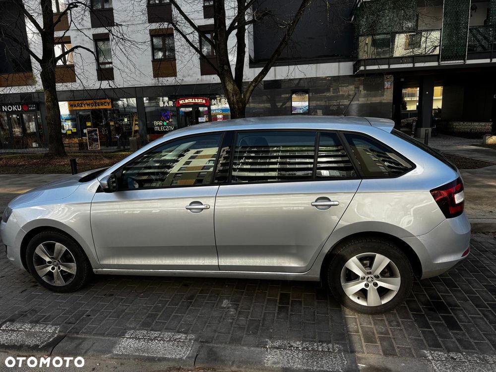 Skoda RAPID - 10