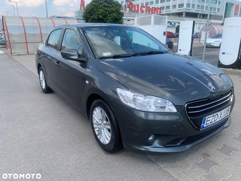 Peugeot 301 1.6 BlueHDi Active - 1