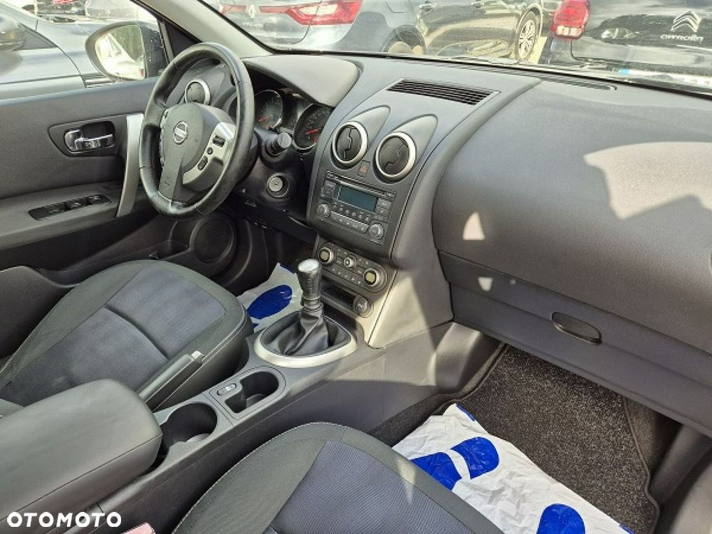 Nissan Qashqai - 17