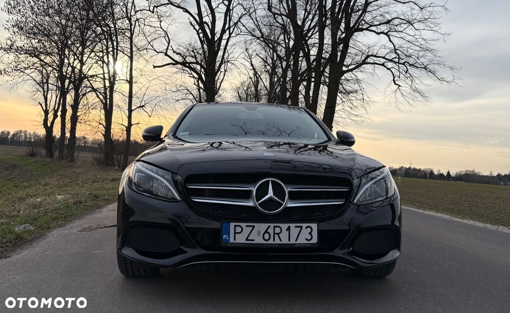 Mercedes-Benz Klasa C 300 7G-TRONIC - 4