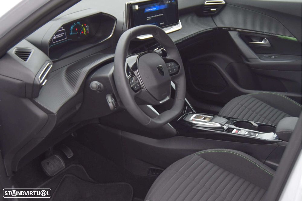 Peugeot e-2008 54 kWh Active - 14