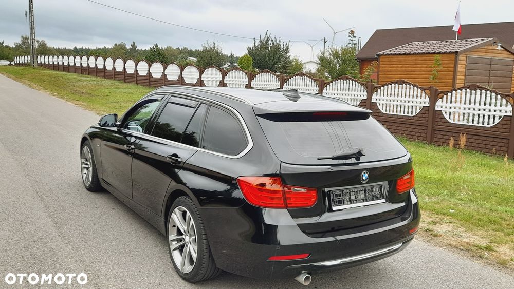 BMW Seria 3 318d Touring - 19