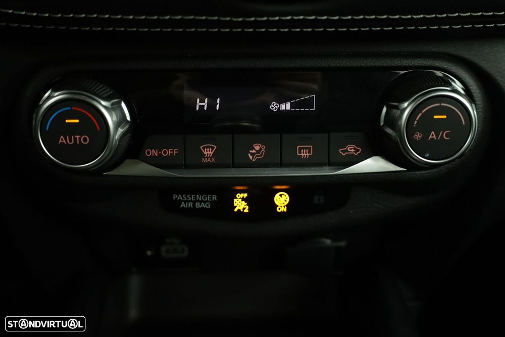 Nissan Juke 1.0 DIG-T Tekna - 13