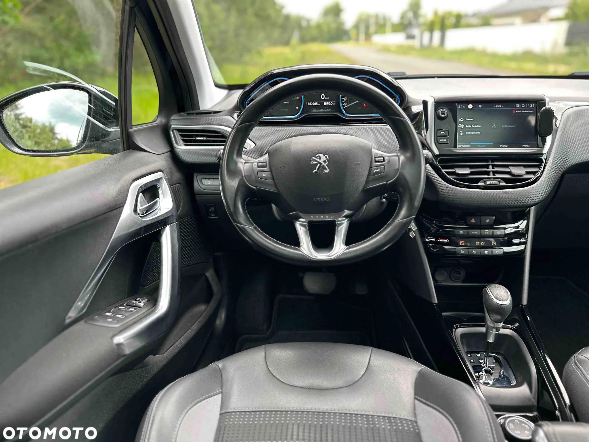Peugeot 2008 - 6
