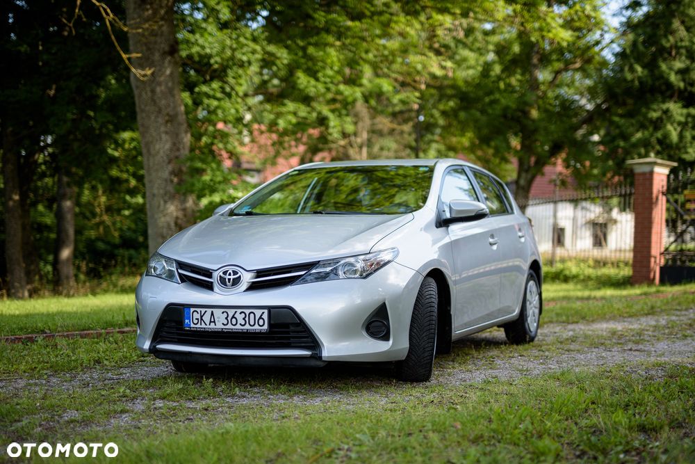 Toyota Auris 1.4 D-4D Active - 1