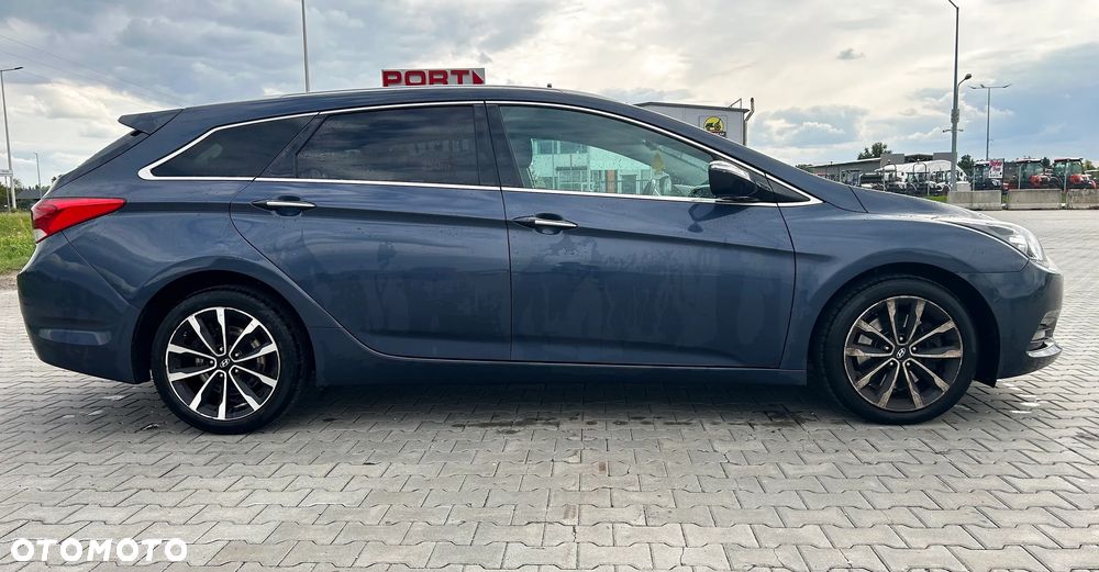 Hyundai i40 Kombi blue 1.7 CRDi DCT Premium - 5